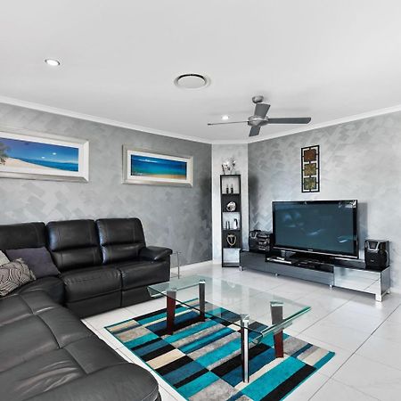 White Crest Apartments Hervey Bay Zewnętrze zdjęcie