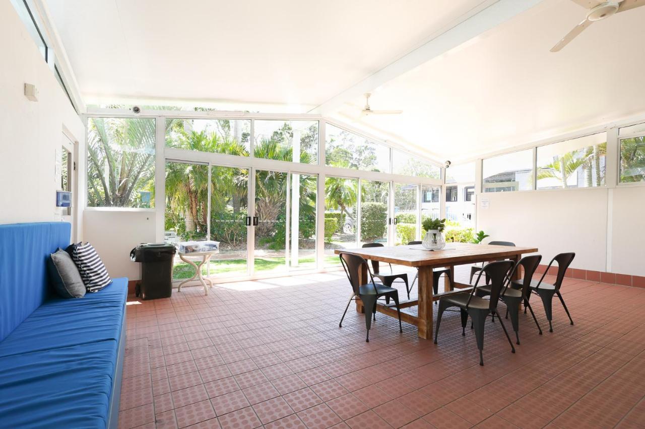 White Crest Apartments Hervey Bay Zewnętrze zdjęcie